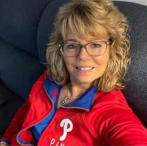 Meet your Posher, Linda